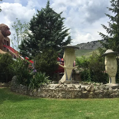 مكان تخييم Picon Del Conde