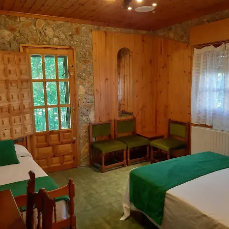 Camping Picon Del Conde Monasterio de Rodilla