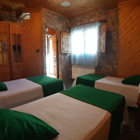 Picon Del Conde Camping Monasterio de Rodilla