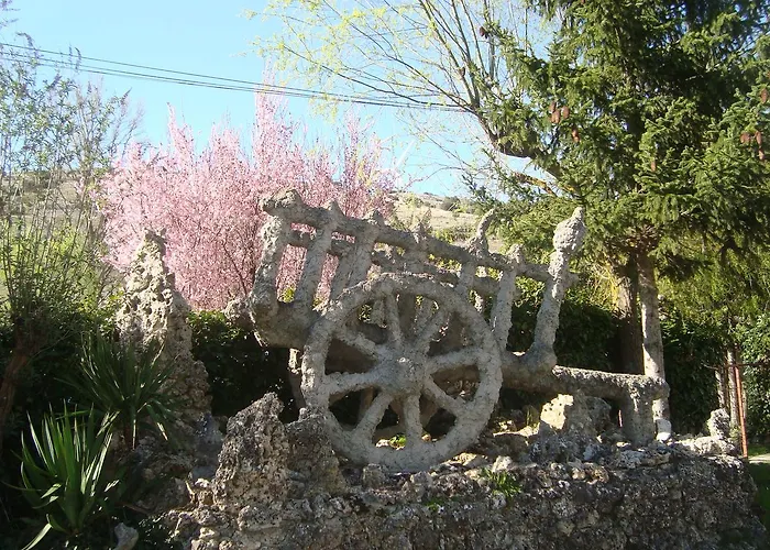 Picon Del Conde Monasterio de Rodilla