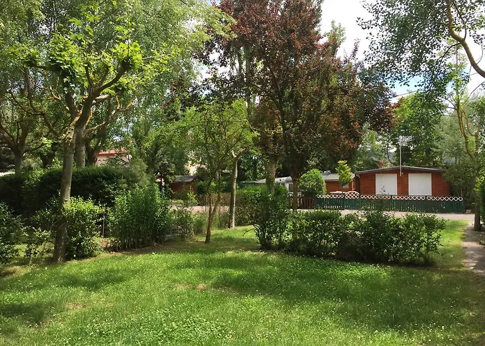 Parque de Campismo Picon Del Conde Monasterio de Rodilla